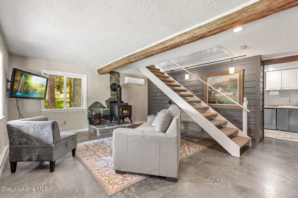 17875 N Richards Drive Hayden ID 83835