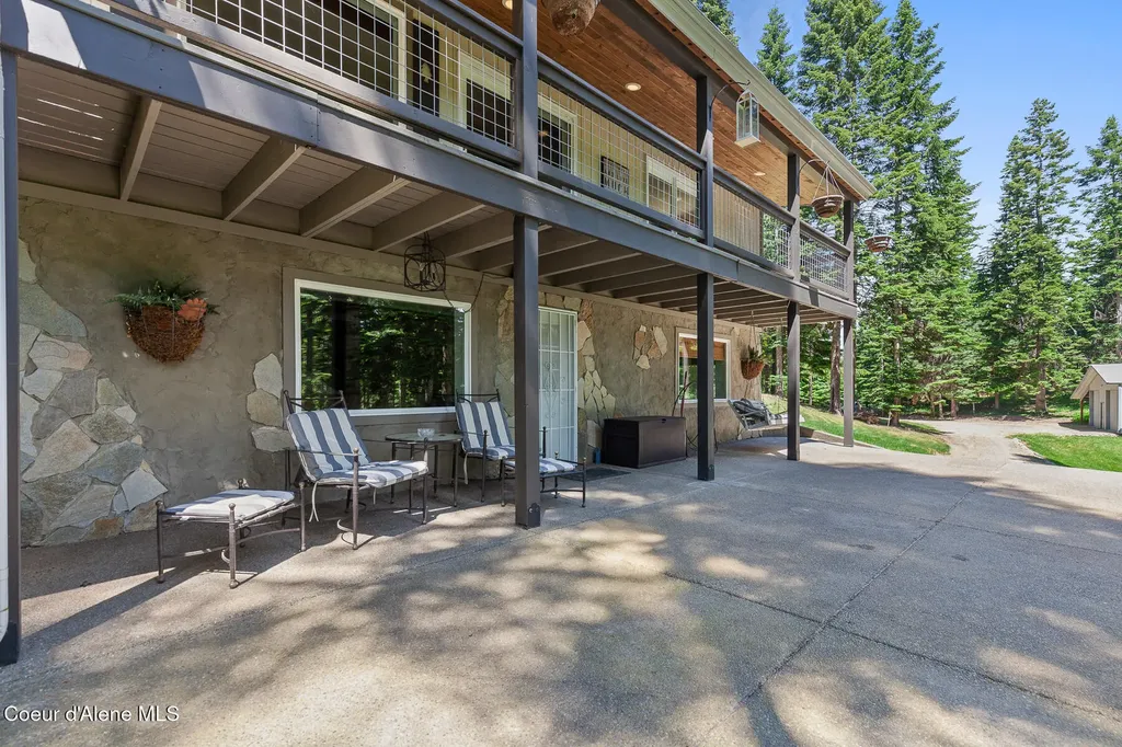 17875 N Richards Drive Hayden ID 83835