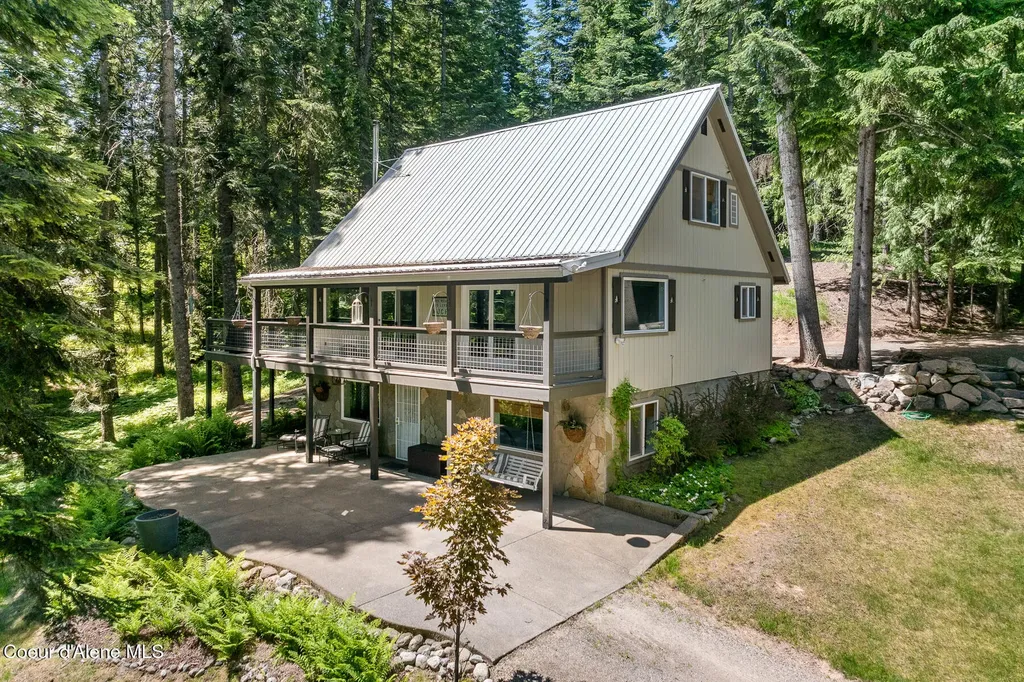17875 N Richards Drive Hayden ID 83835