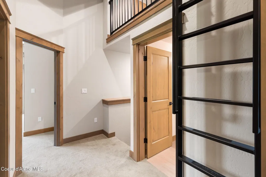32 Olaf Court Sandpoint ID 83864