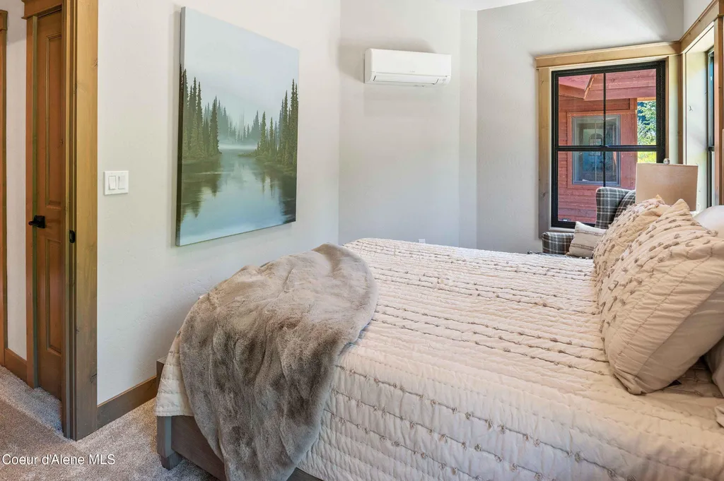 38 Olaf Court Sandpoint ID 83864