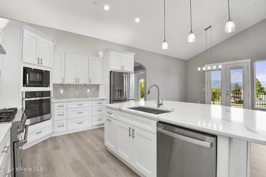 8516 S Hana Drive Harrison ID 83833