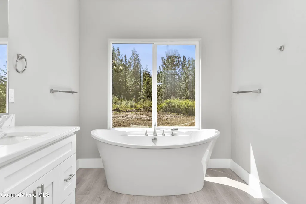 8516 S Hana Drive Harrison ID 83833