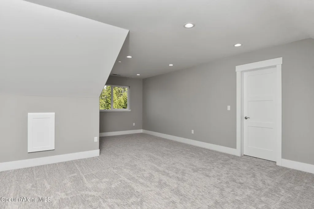 8516 S Hana Drive Harrison ID 83833