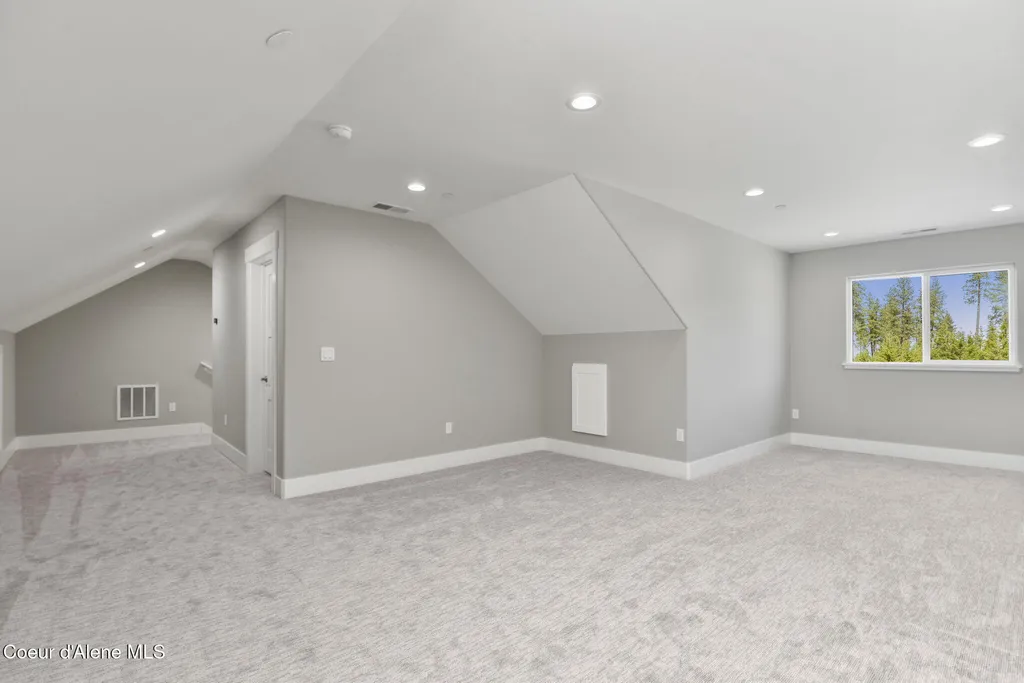 8516 S Hana Drive Harrison ID 83833