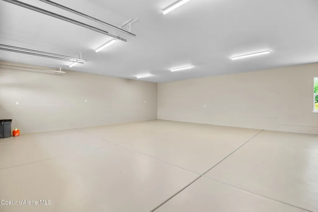 8516 S Hana Drive Harrison ID 83833