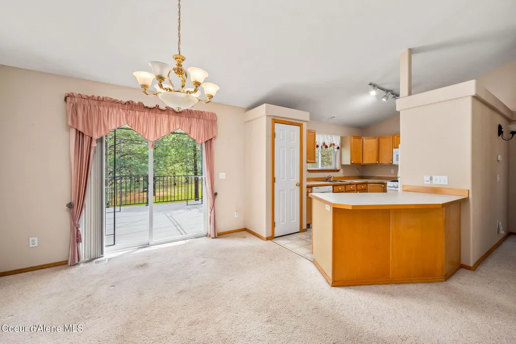 30296 N Wheatridge Road Athol ID 83801