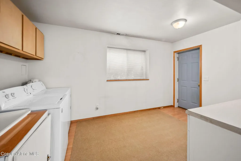 30296 N Wheatridge Road Athol ID 83801