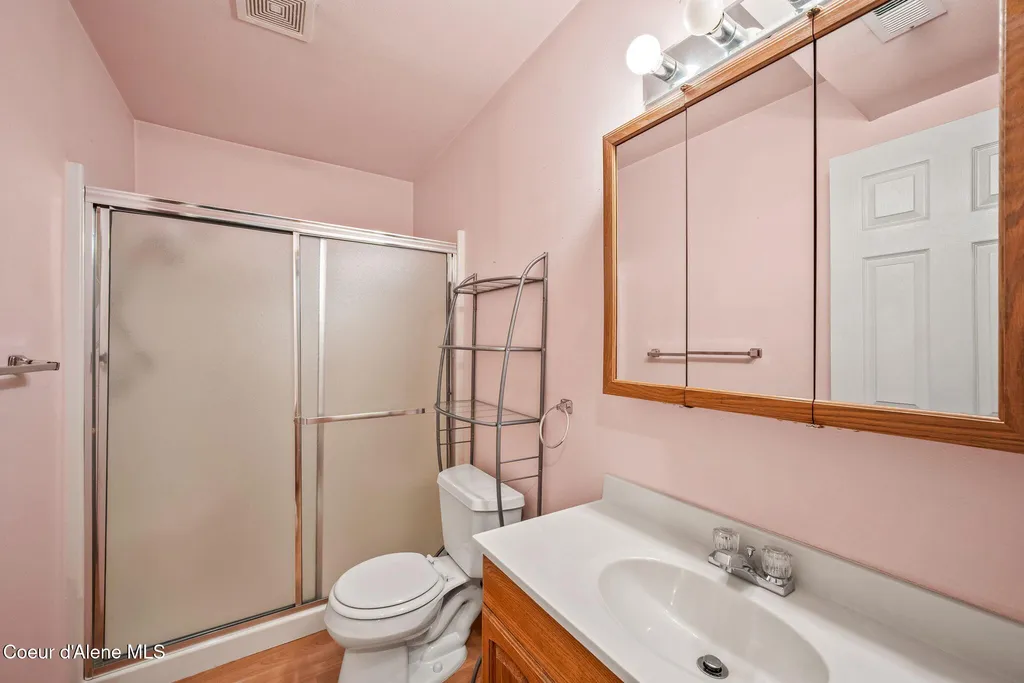30296 N Wheatridge Road Athol ID 83801