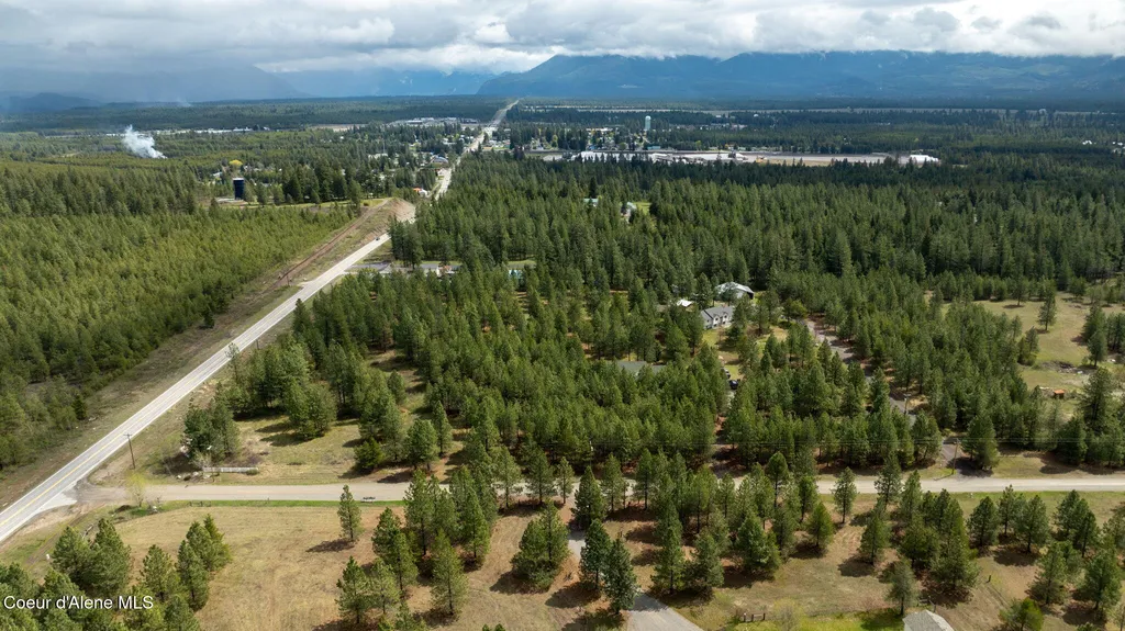 30296 N Wheatridge Road Athol ID 83801