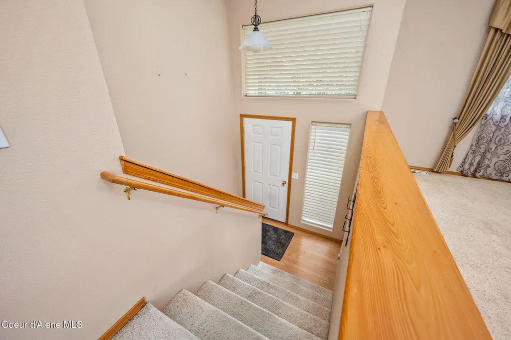 30296 N Wheatridge Road Athol ID 83801