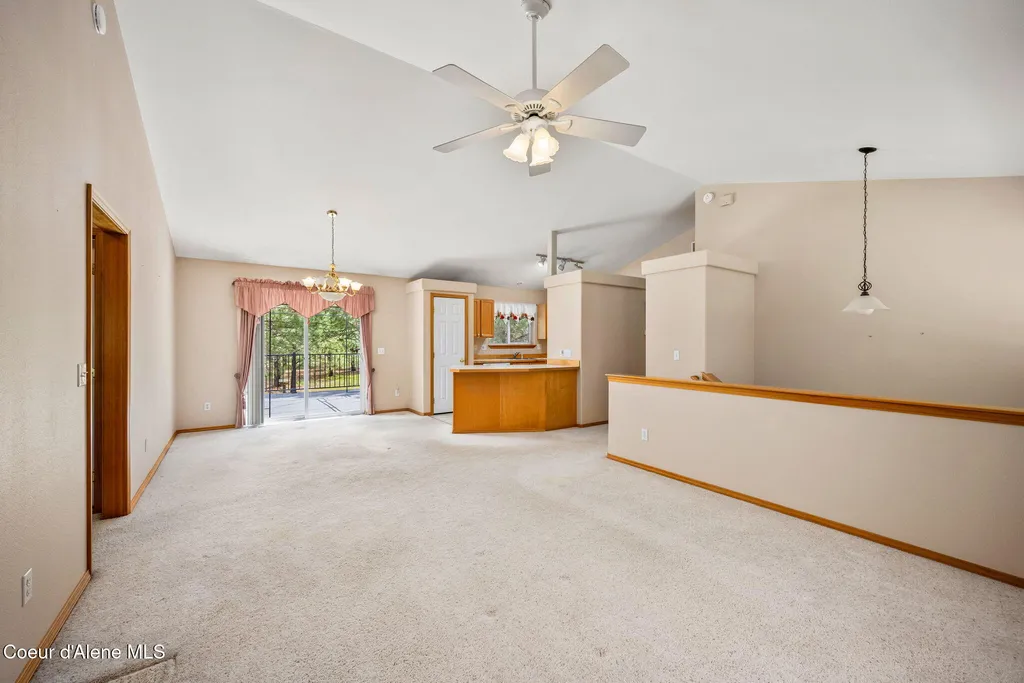 30296 N Wheatridge Road Athol ID 83801