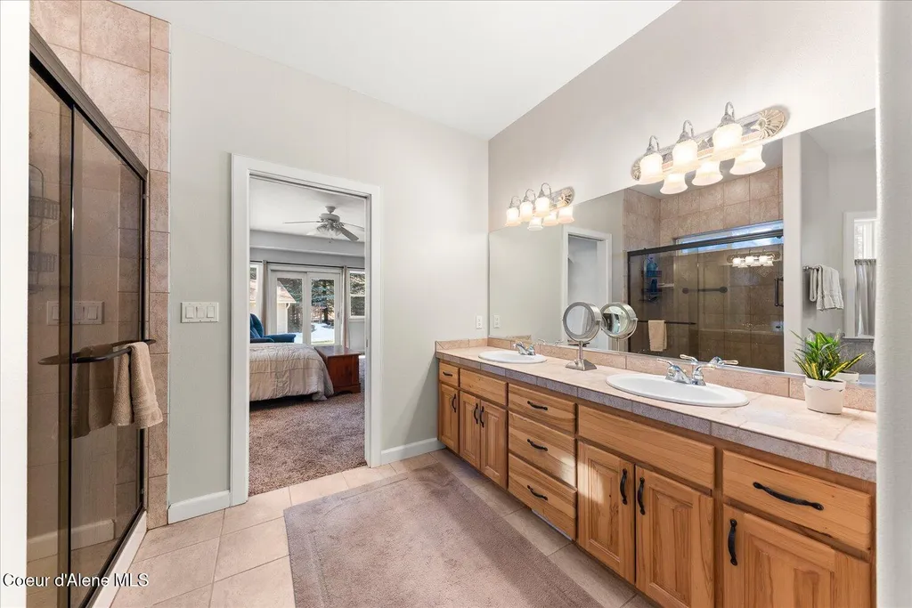 12795 N Yearling Circle Hayden ID 83835