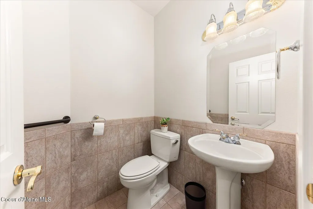 12795 N Yearling Circle Hayden ID 83835