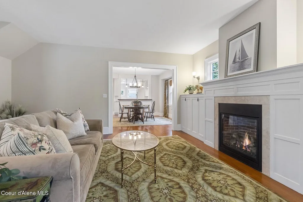 306 S Huron Avenue Sandpoint ID 83864