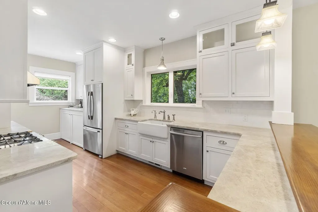 306 S Huron Avenue Sandpoint ID 83864