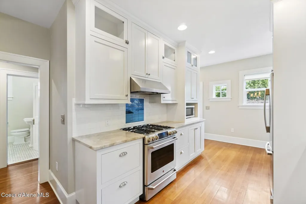 306 S Huron Avenue Sandpoint ID 83864