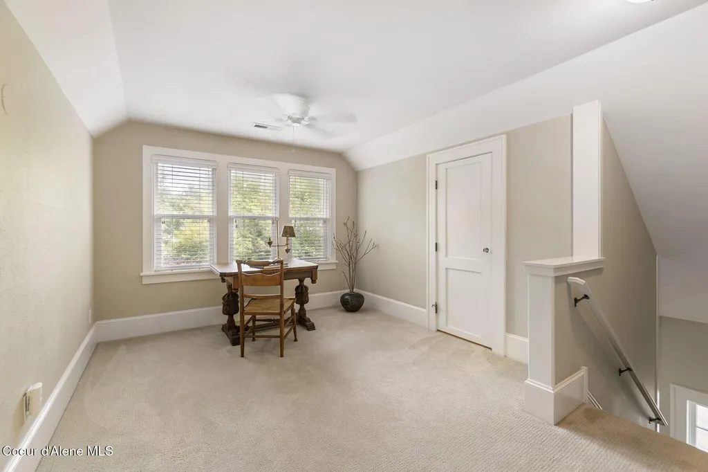 306 S Huron Avenue Sandpoint ID 83864
