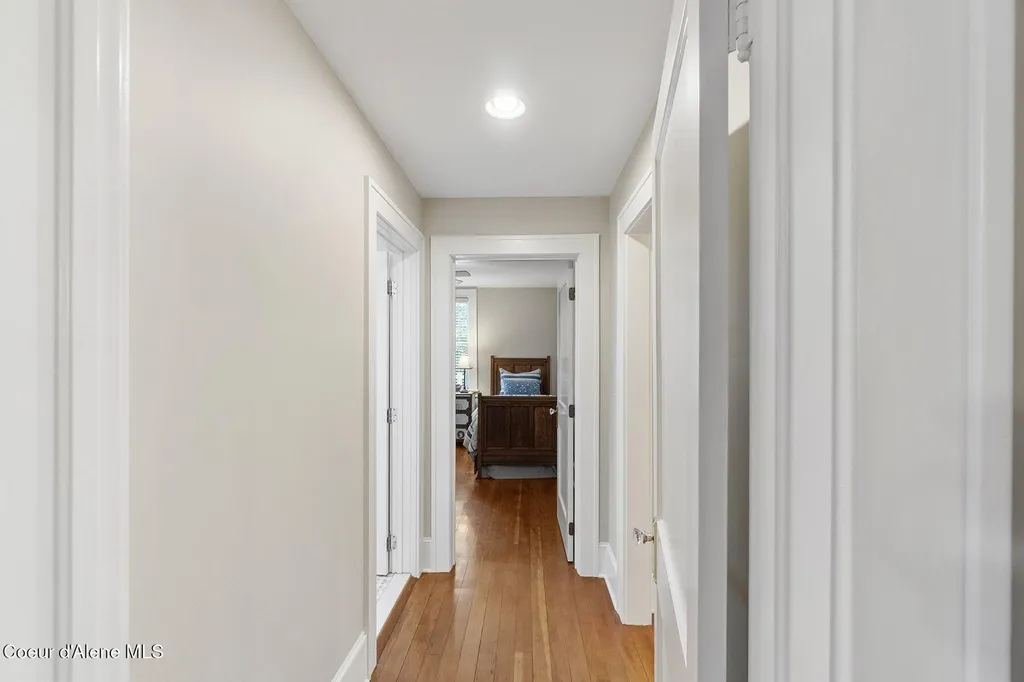 306 S Huron Avenue Sandpoint ID 83864