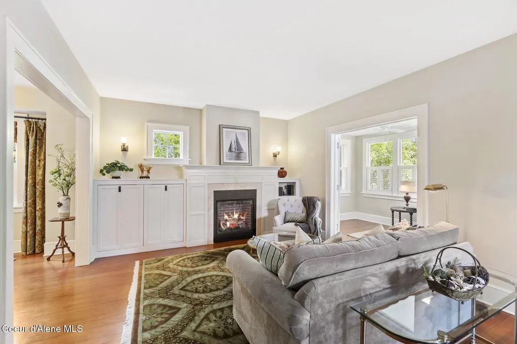 306 S Huron Avenue Sandpoint ID 83864