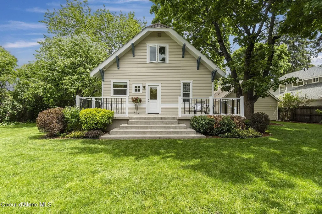 306 S Huron Avenue Sandpoint ID 83864