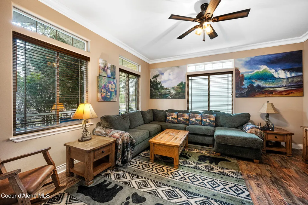 807 S Riverside Harbor Drive Post Falls ID 83854