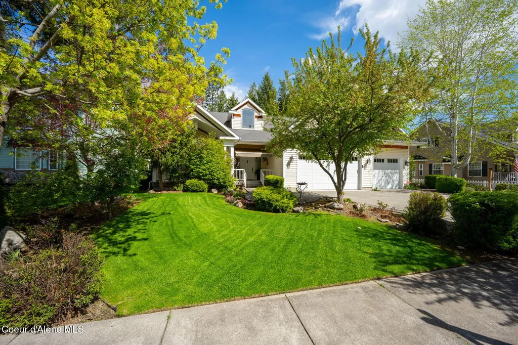 807 S Riverside Harbor Drive Post Falls ID 83854