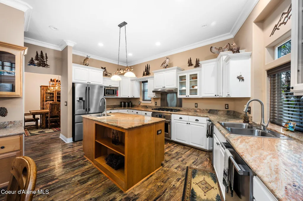 807 S Riverside Harbor Drive Post Falls ID 83854