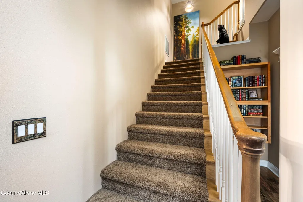 807 S Riverside Harbor Drive Post Falls ID 83854