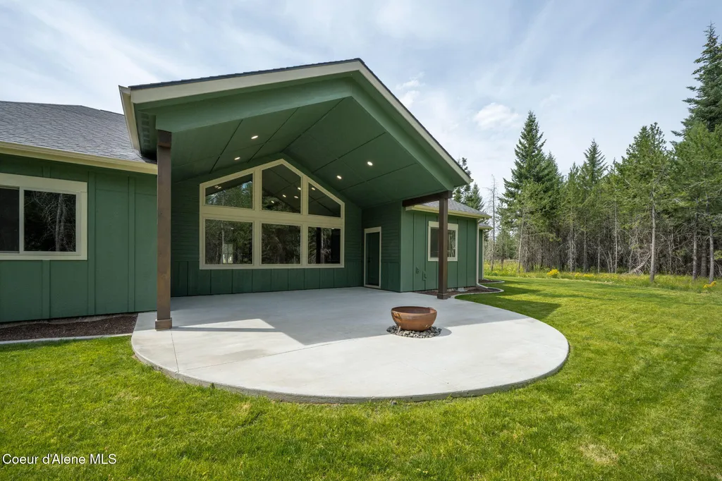20908 Ranch View Drive Rathdrum ID 83858