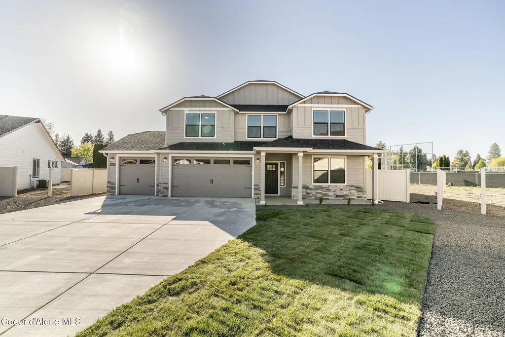 9285 N Secretariat Lane Hayden ID 83835