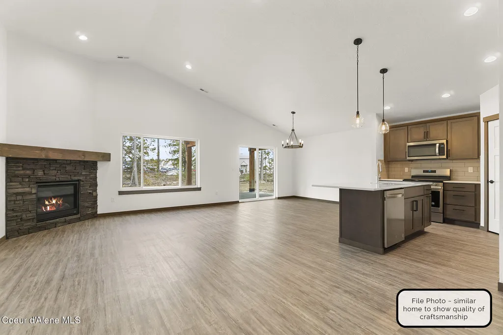 832 E Valley Street Oldtown ID 83822