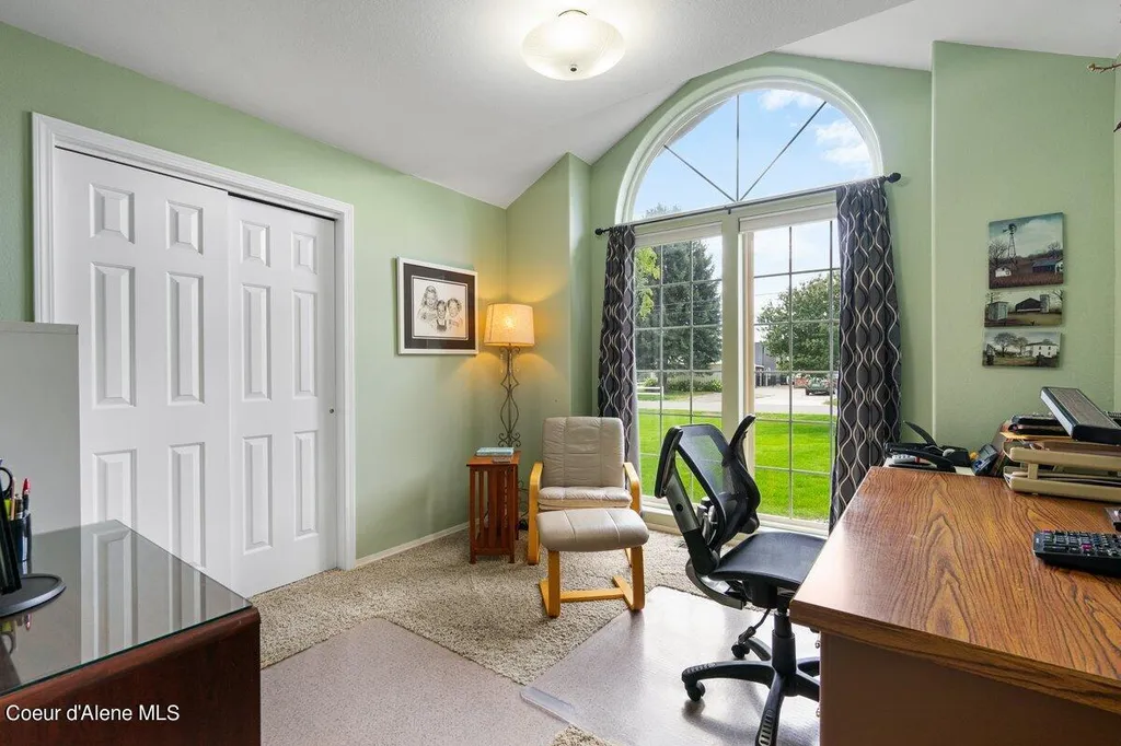 757 W Lacey Avenue Hayden ID 83835