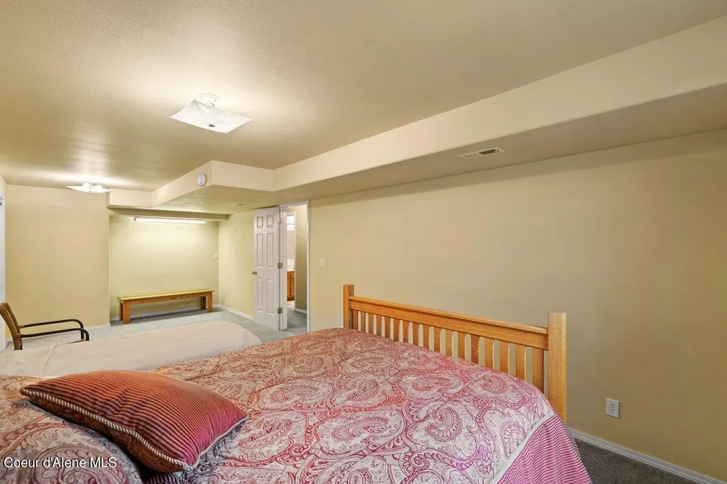 757 W Lacey Avenue Hayden ID 83835