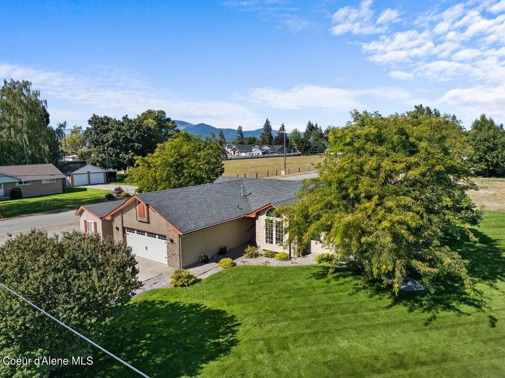 757 W Lacey Avenue Hayden ID 83835