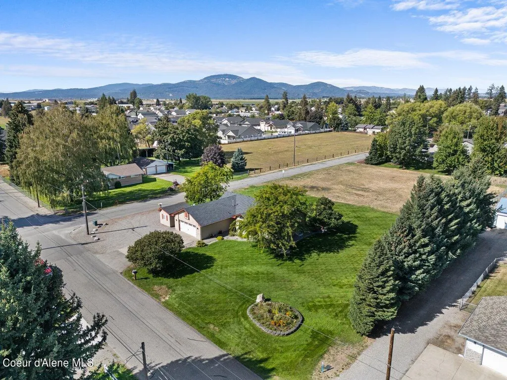 757 W Lacey Avenue Hayden ID 83835