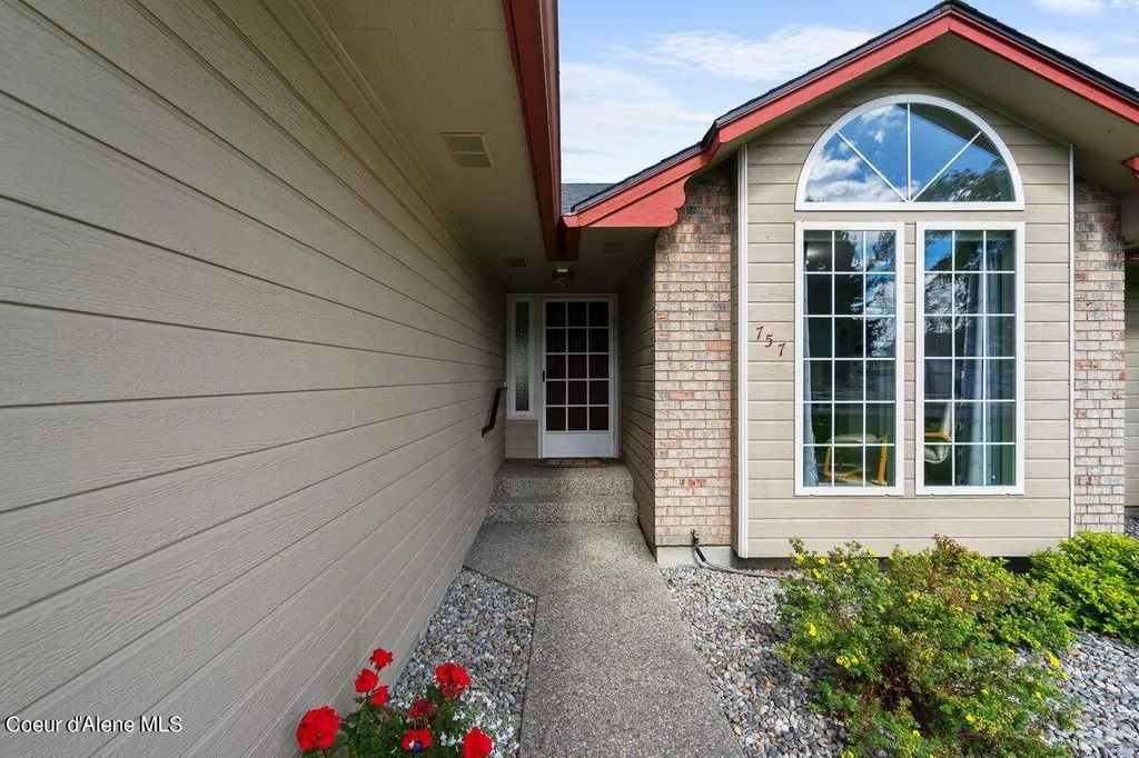 757 W Lacey Avenue Hayden ID 83835