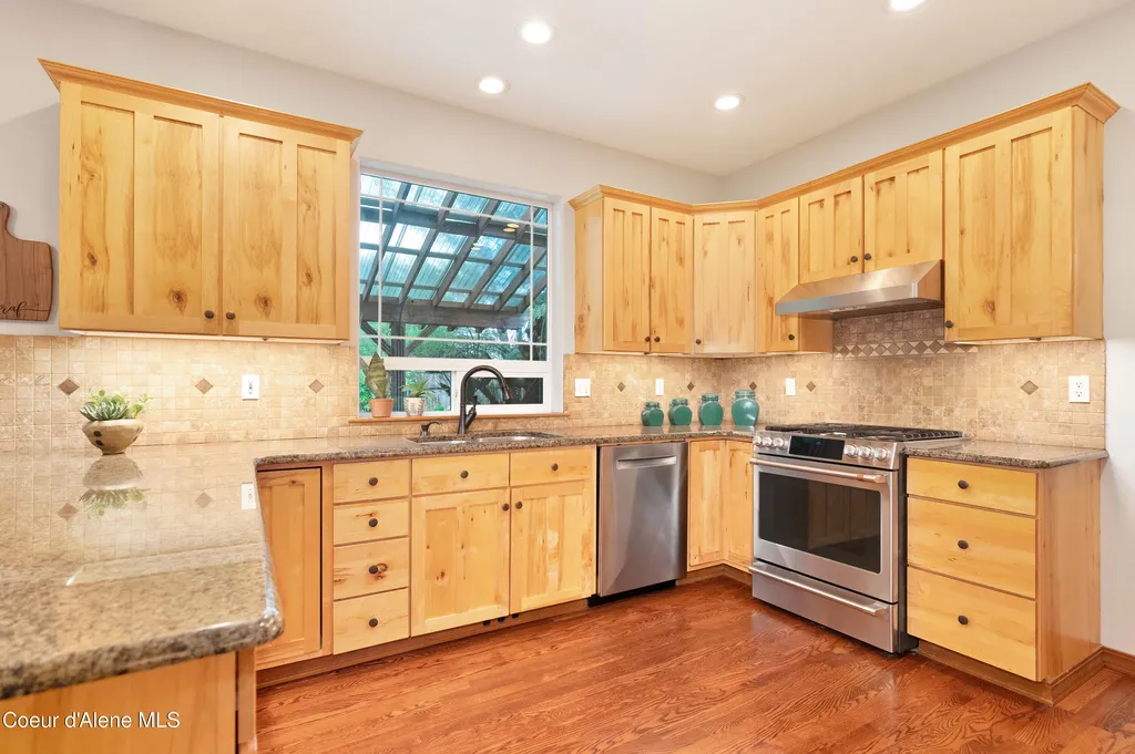 8533 N Tartan Drive Hayden ID 83835