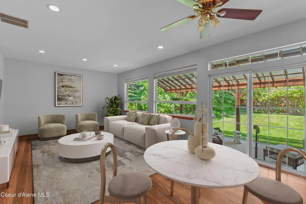 8533 N Tartan Drive Hayden ID 83835