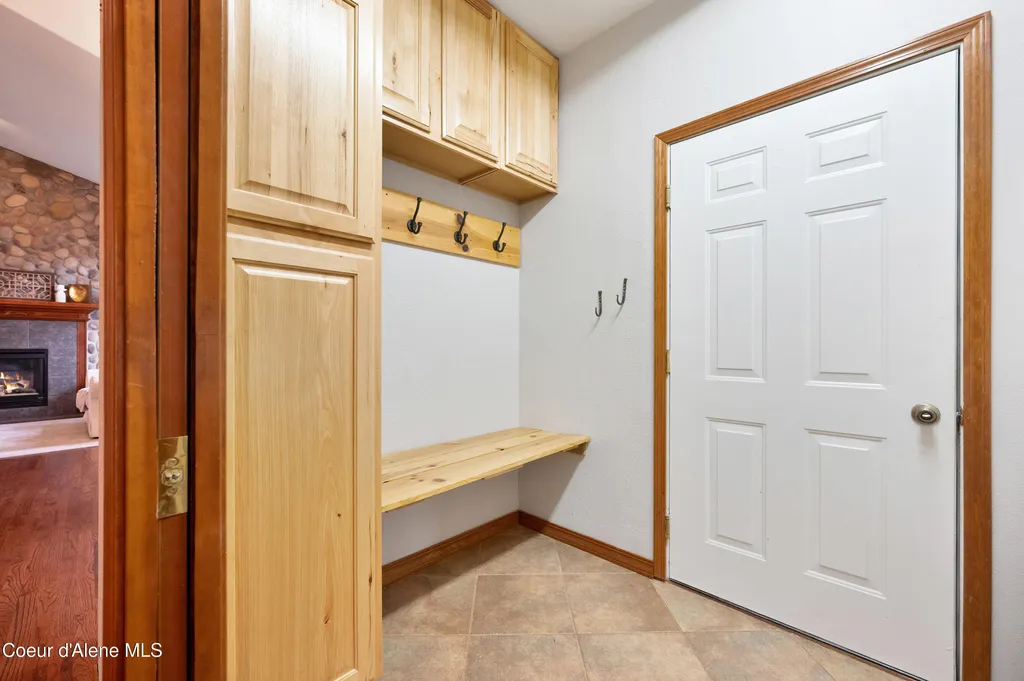 8533 N Tartan Drive Hayden ID 83835