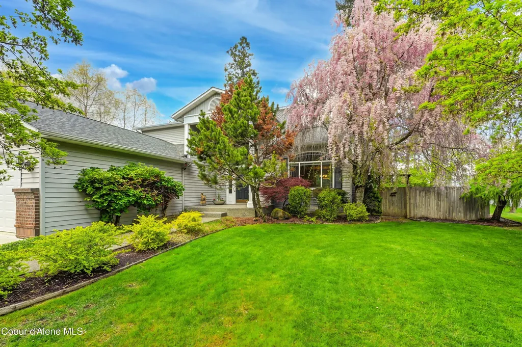 8533 N Tartan Drive Hayden ID 83835