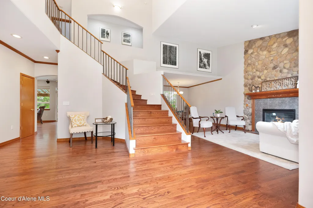 8533 N Tartan Drive Hayden ID 83835