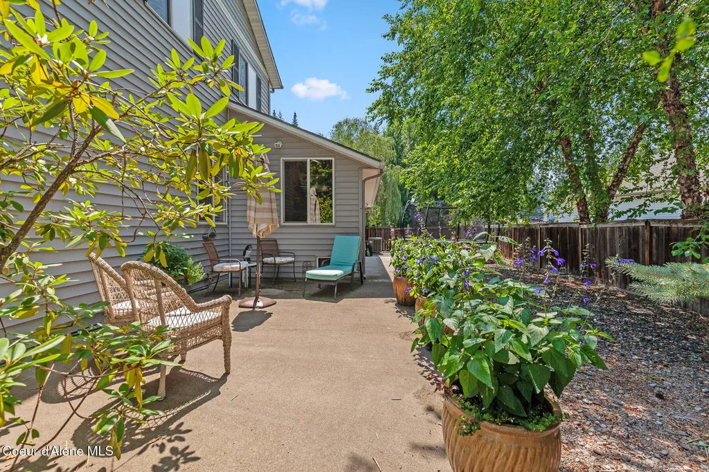 8533 N Tartan Drive Hayden ID 83835