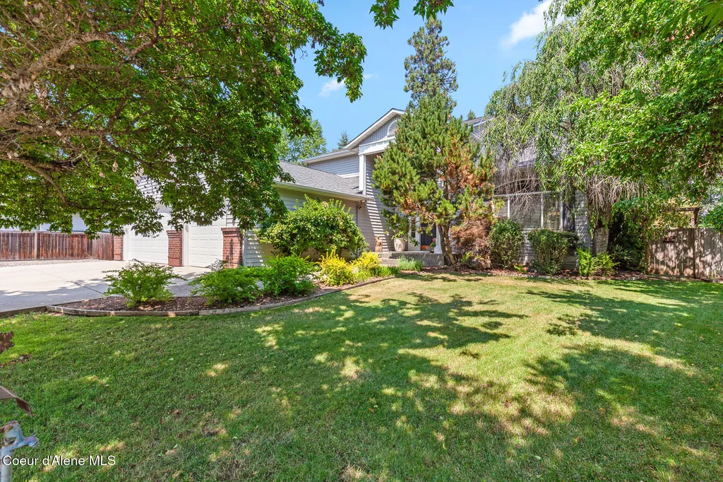 8533 N Tartan Drive Hayden ID 83835