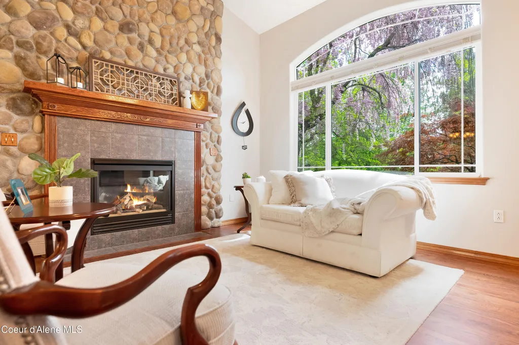 8533 N Tartan Drive Hayden ID 83835