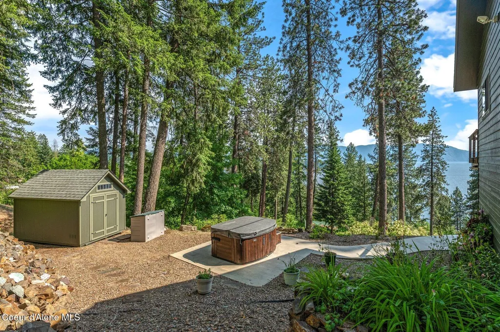 118 Alpine Lane Hope ID 83836