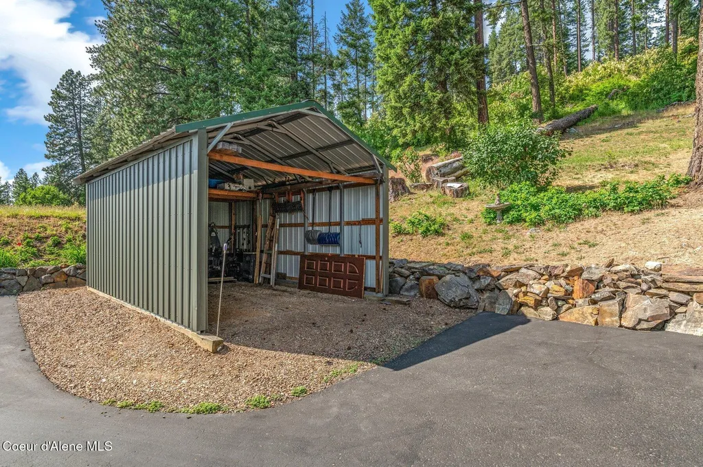 118 Alpine Lane Hope ID 83836