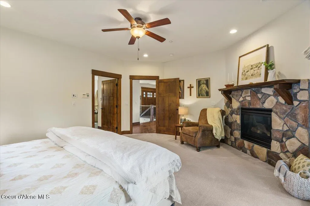 3801 S Carpenter Loop Post Falls ID 83854
