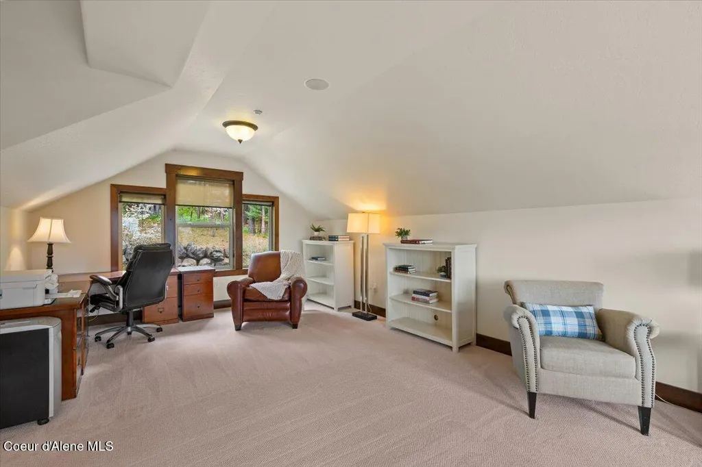 3801 S Carpenter Loop Post Falls ID 83854