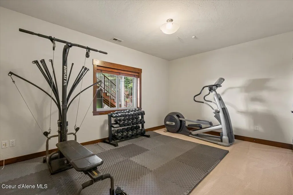 3801 S Carpenter Loop Post Falls ID 83854